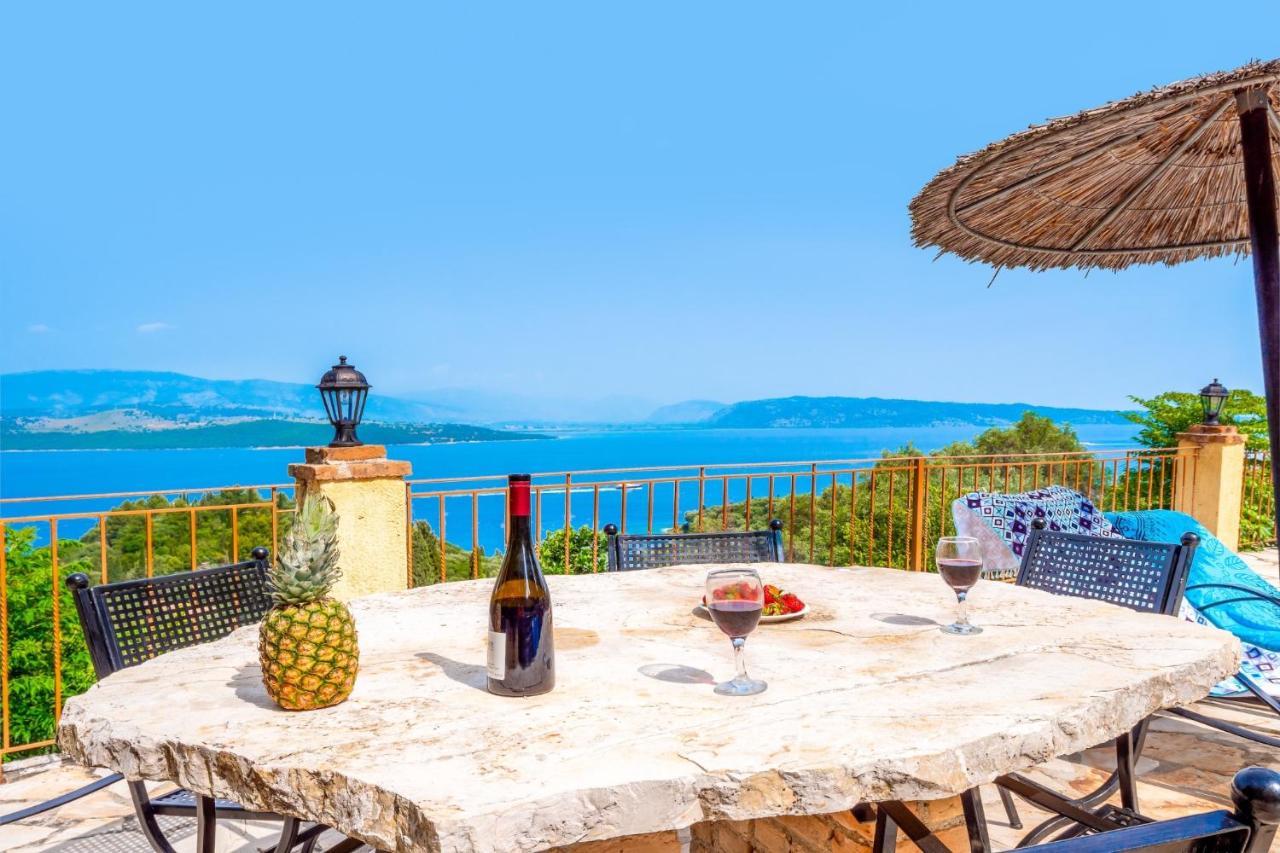 Varvara With Private Pool By Dadovillas *
